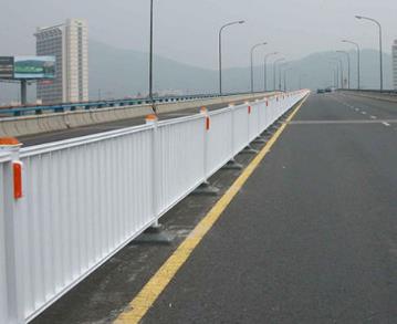 公路护栏</p>
                   </div>            </a> 
         </li>
             
                            <li> <a href=