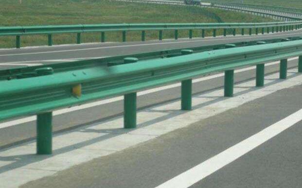 高速公路护栏标准